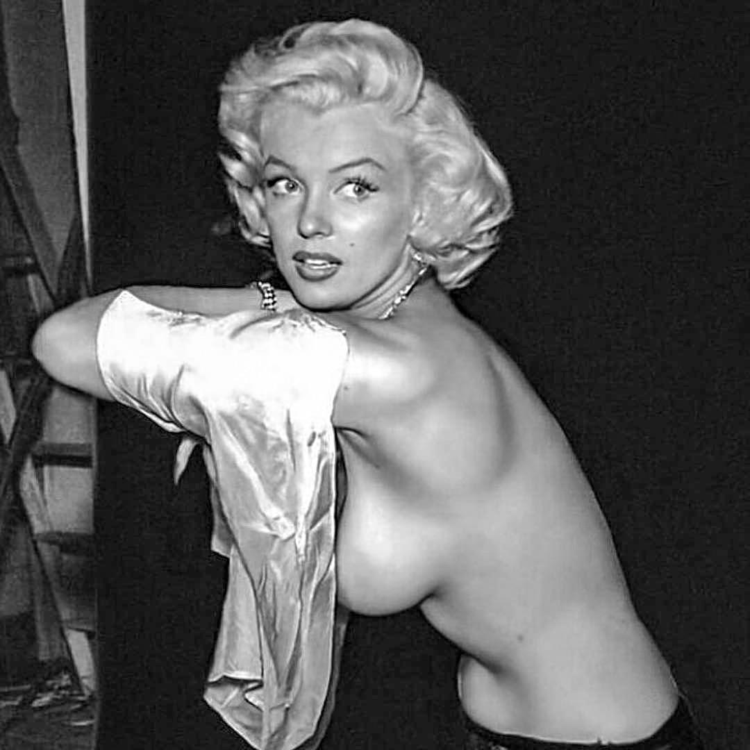 Marilyn Monroe Hentai