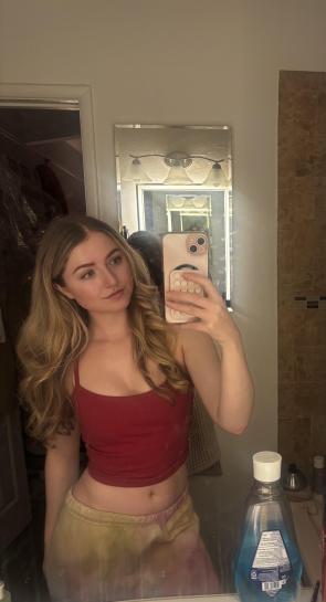 Do I look cute in a crop top?
