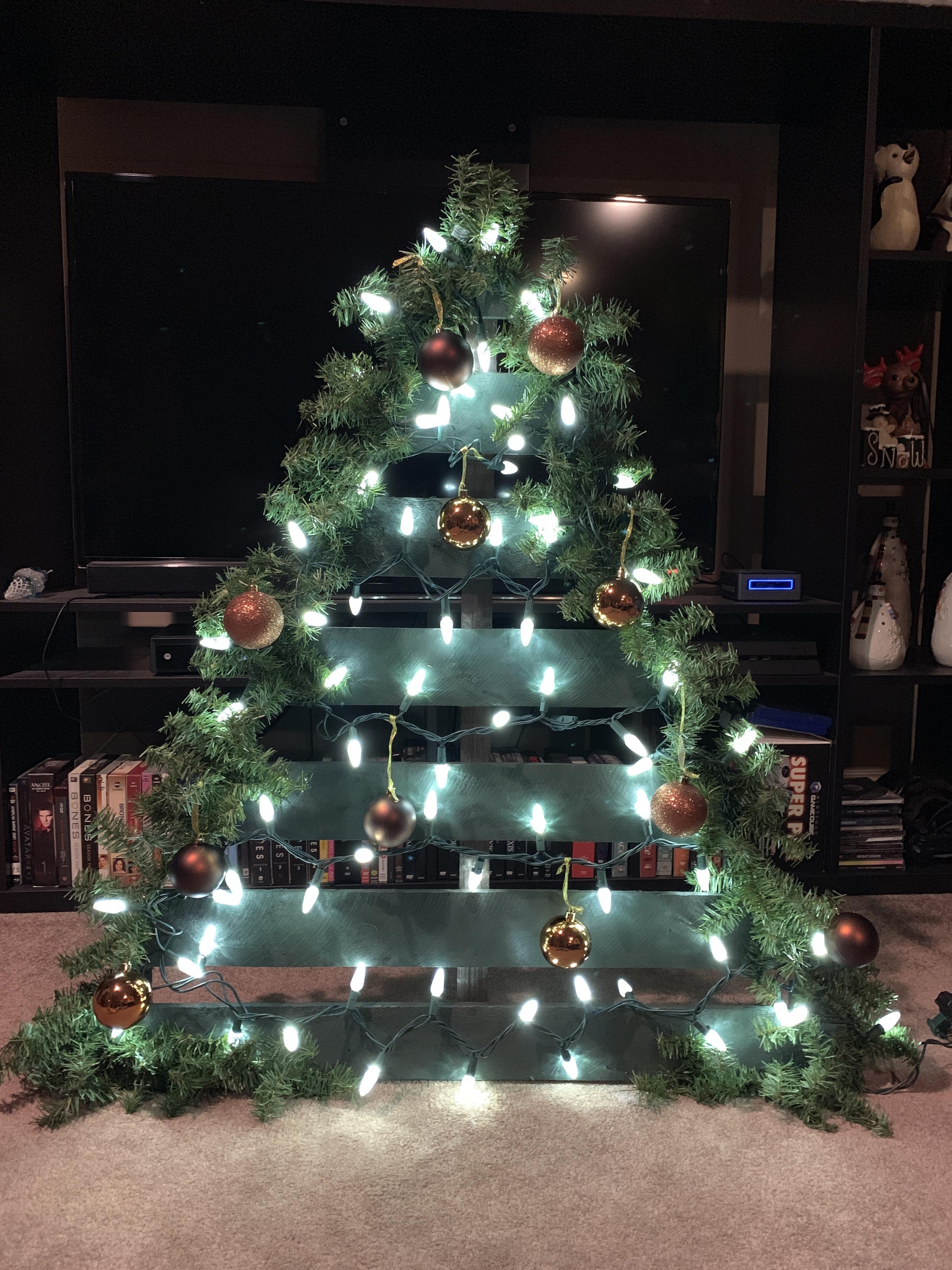 21 Pallet Christmas Tree Ideas Diy Wood Christmas Tree Plans