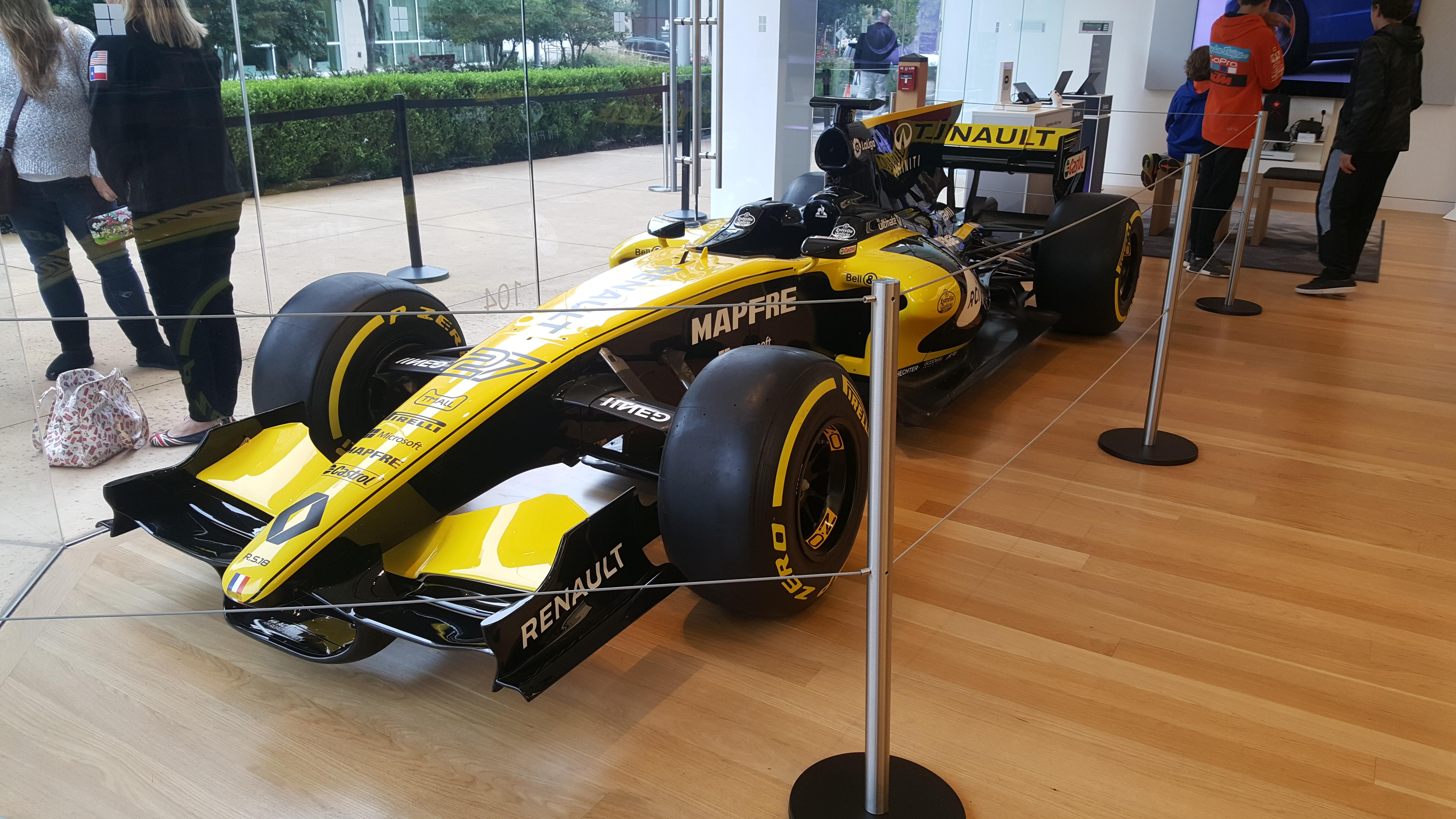 2019 Canadian Gp Daniel Ricciardo Renault 5184x3456