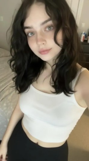 Do I look good in this top?