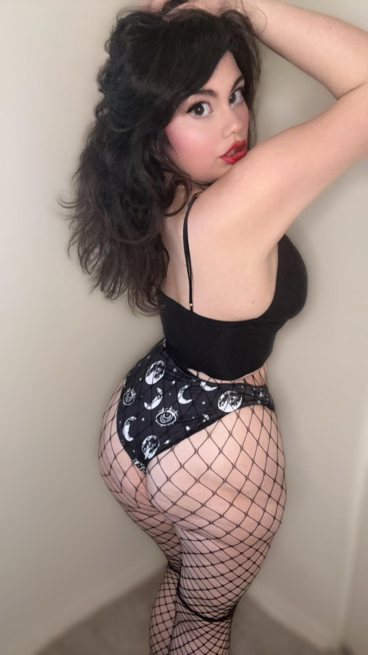 umollyzedolly: Molly ze dolly on Reddxxx | the NSFW Browser