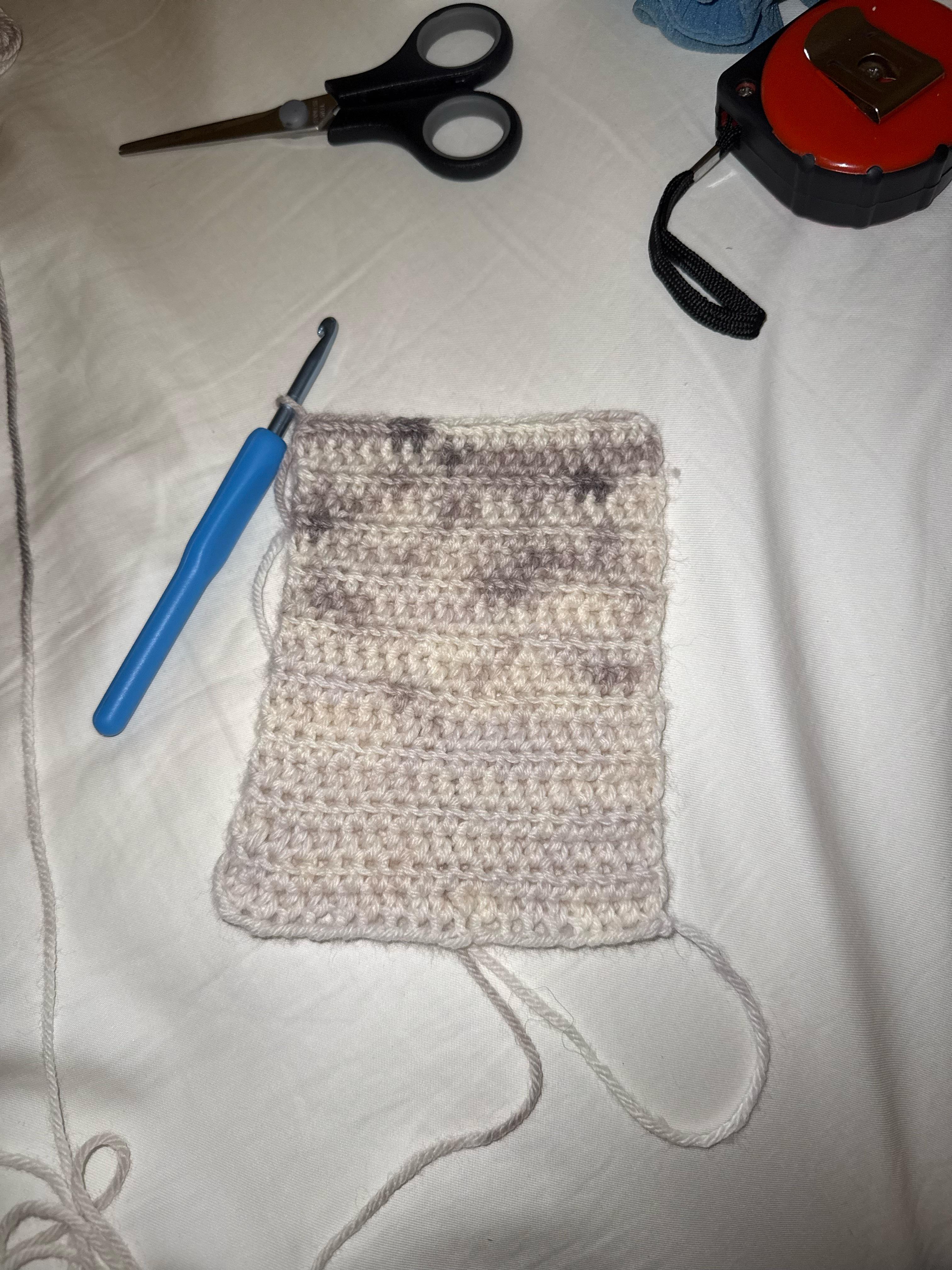 Help! How many rows do i have in my hdc project? I forgot to count.. : rCrochetHelp