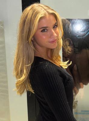 Victoria Bell