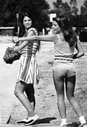 The art of hitchhiking in the 1970’s