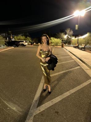 Gold looks good on me, right?