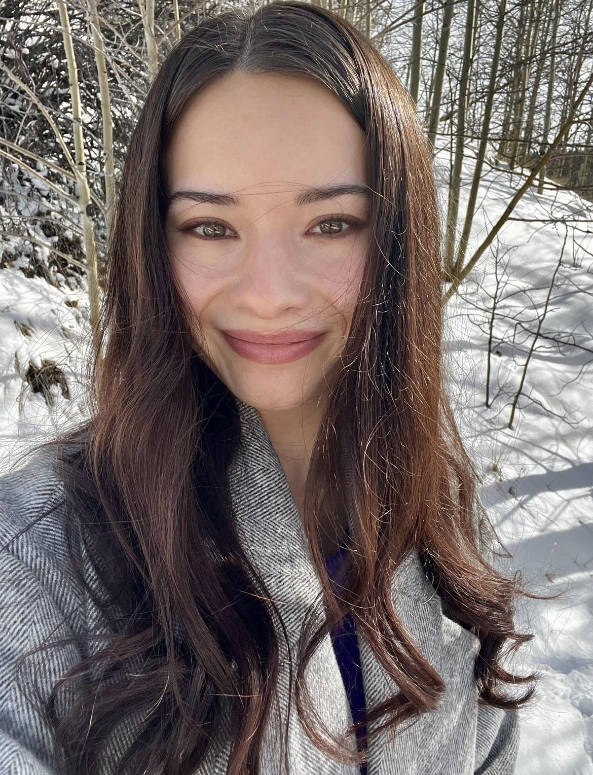 Who do I look like? 🤗 : rDoppleganger