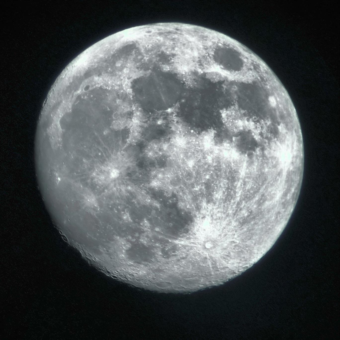 Second attempt at taking pictures of the moon : rmoonporn