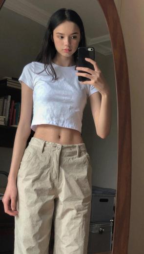 i can’t pose but hope i look cute anyway