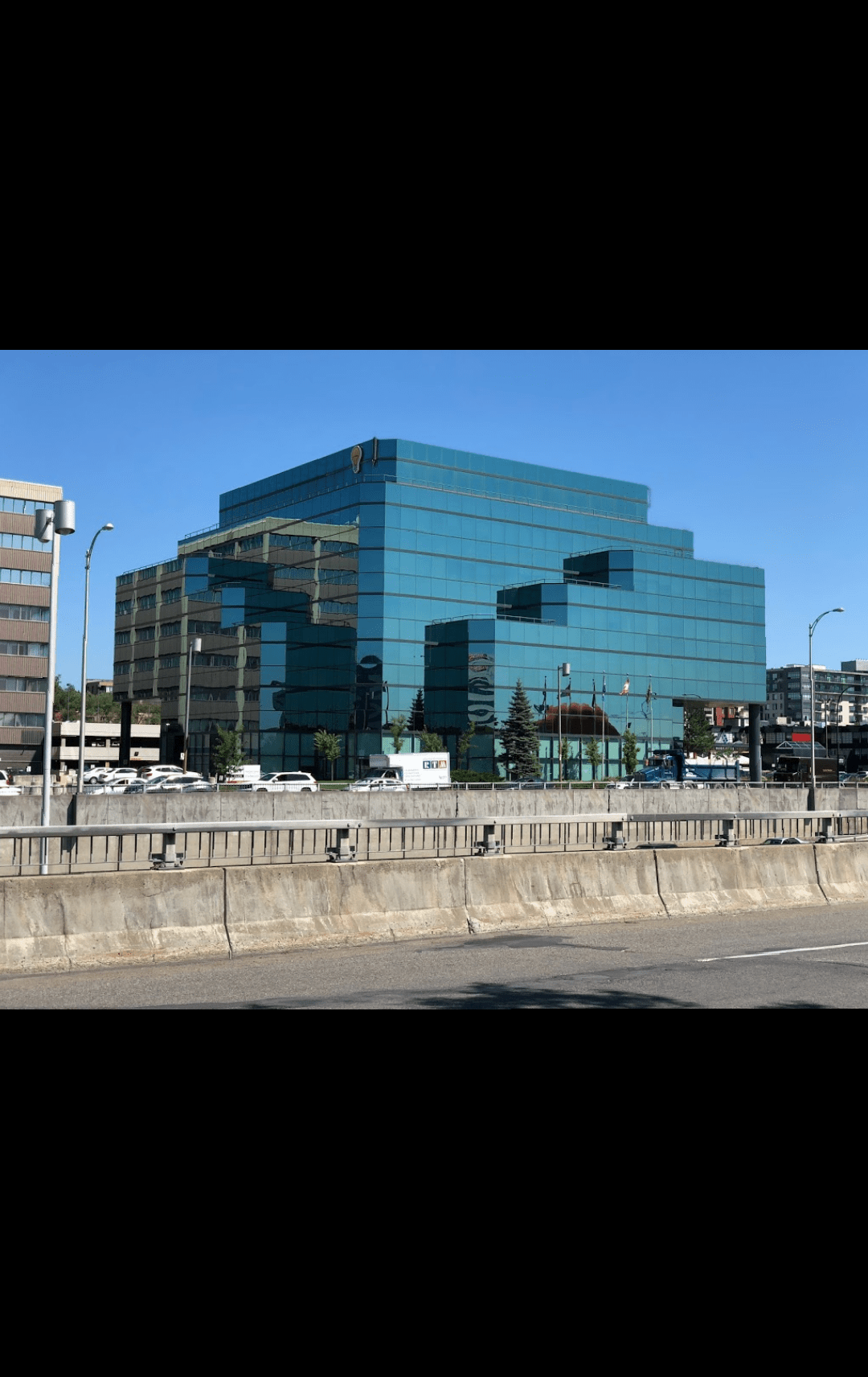 Hq porn images. Wide porn pictures depicting girls with their bare ass.