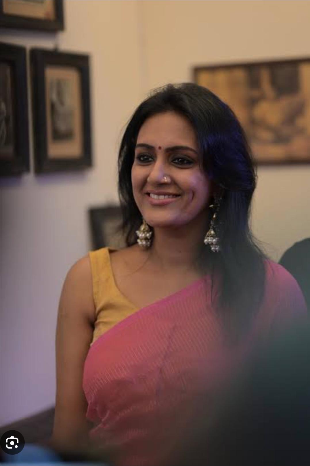 Saranya Mohan Www Xxx HD phone wallpaper | Pxfuel