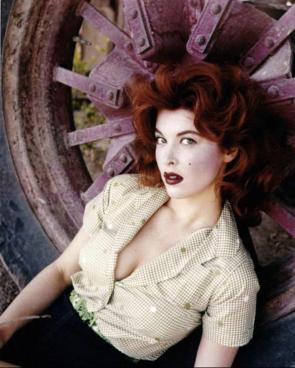 Tina Louise 1965