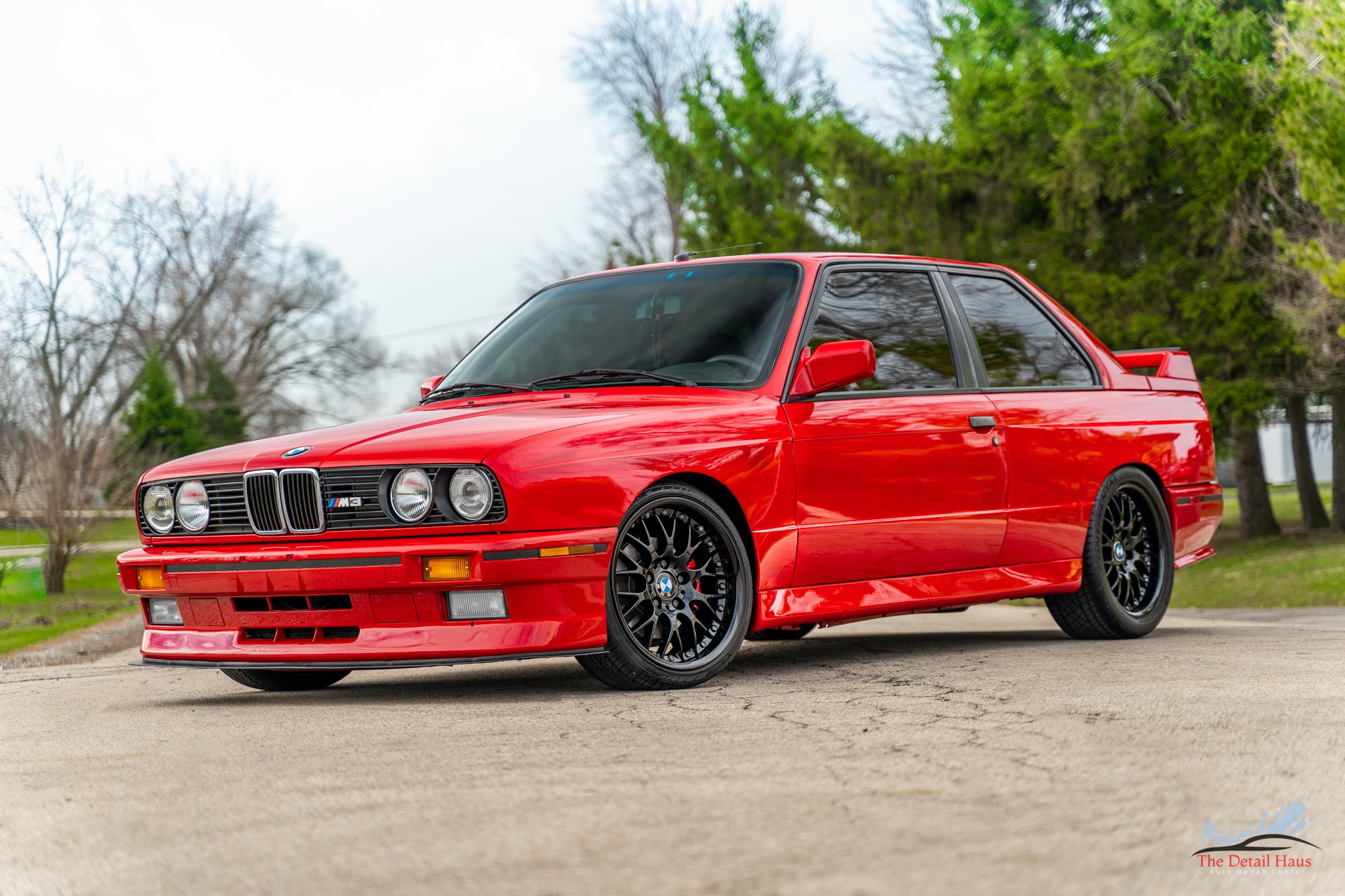 Red bmw e30 m3