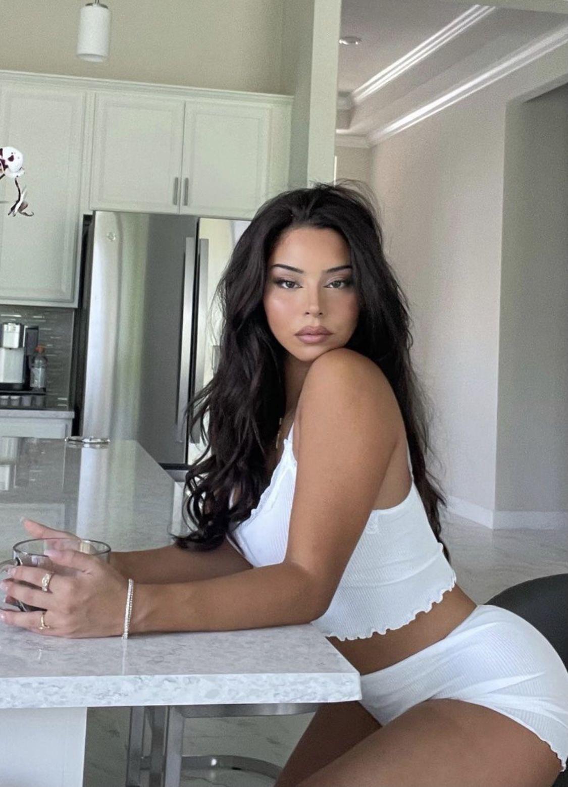 Tiana Musarra : rigbaddiesreddit