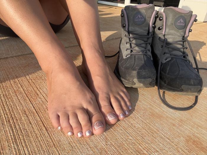 toesinsunlight
