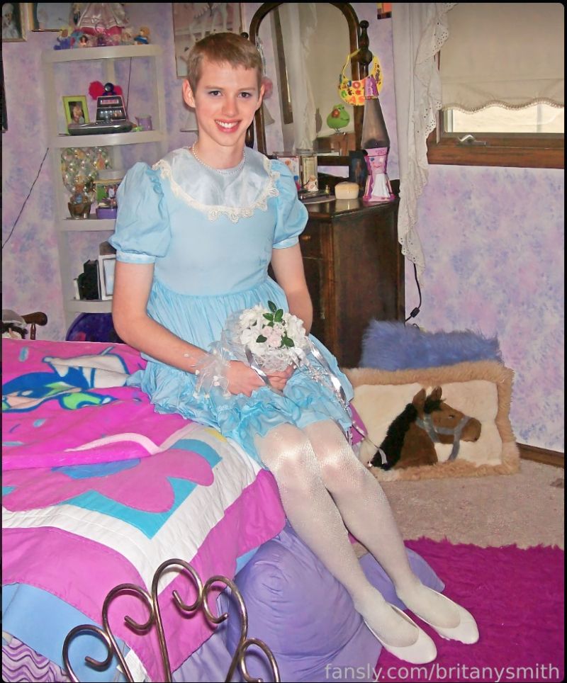 Work In Progress R Feminization - Best Gradient Pictures in Mobile