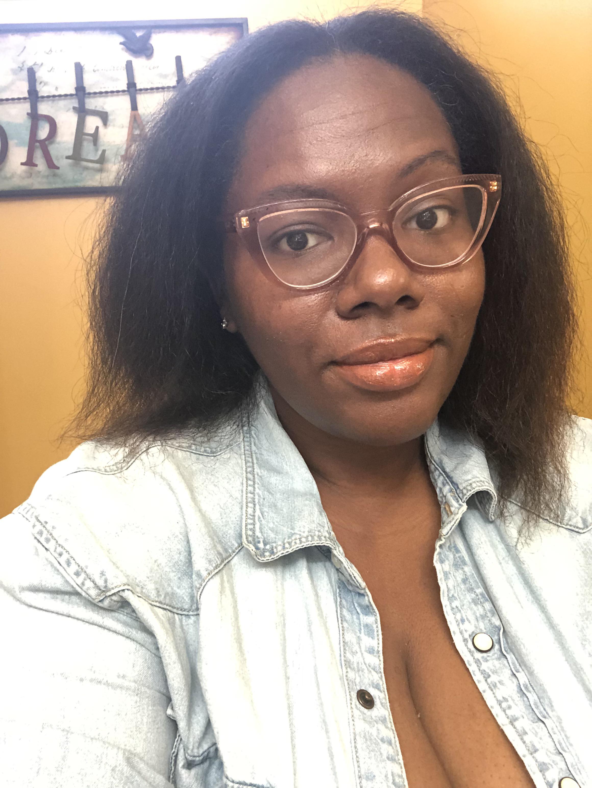 Anina Silk, sex on the bathroom floor with an older male - XBabe video