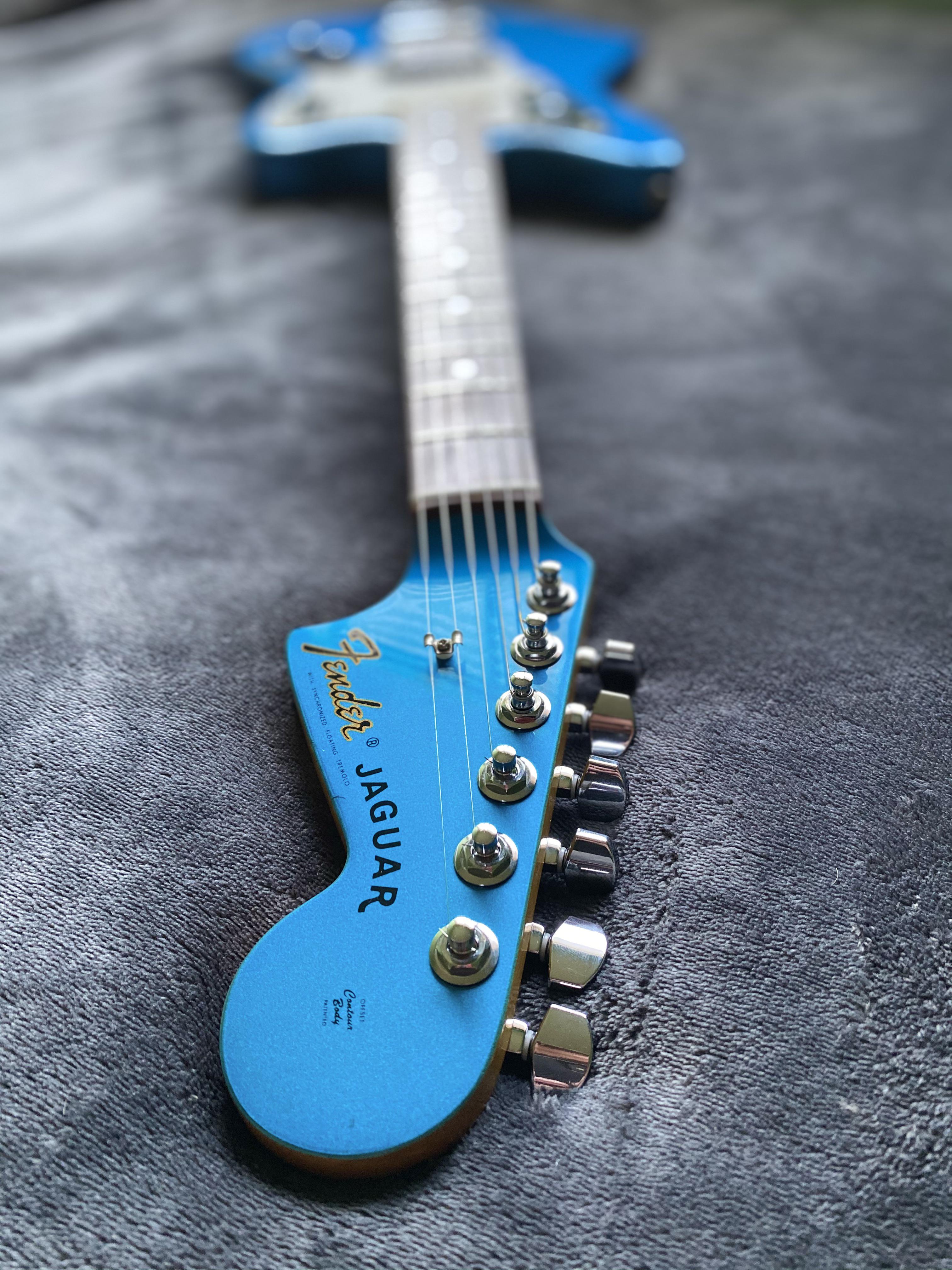 Fender kurt cobain mustang competition lake placid blue collector grade! Was Told This Would Be Liked Here This Is My Kurt Cobain Signature Fender Mustang R Nirvana