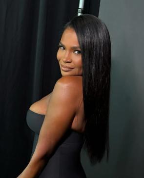 Nia Long