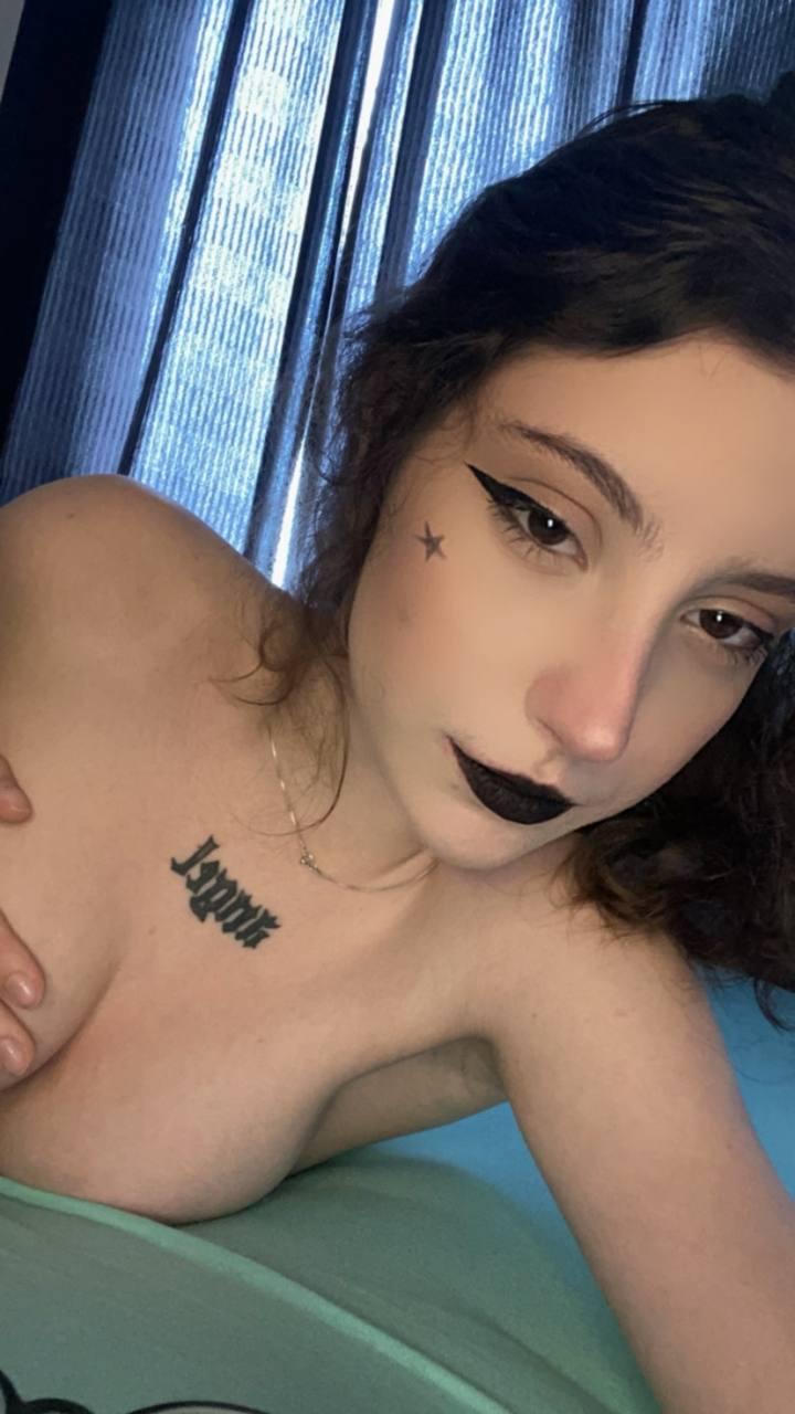 Would you mind some nudes if we were only friends with some benefits? :  rPunkGirls