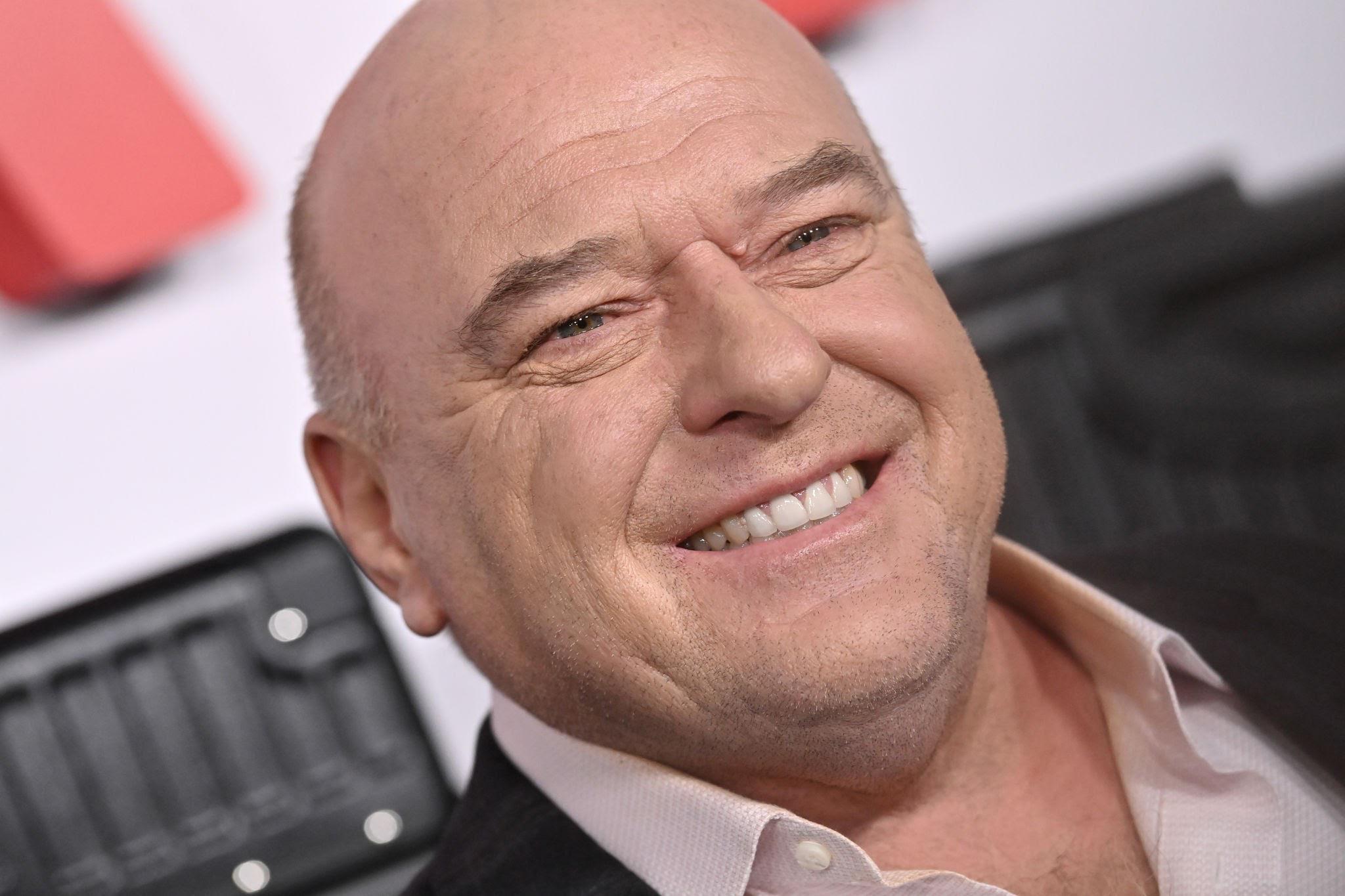 TIL: Dean Norris, renowned Cameo.com star and crypto enthusiast, once  played a character in the TV show Breaking Bad (2008-2013) :  rokbuddychicanery
