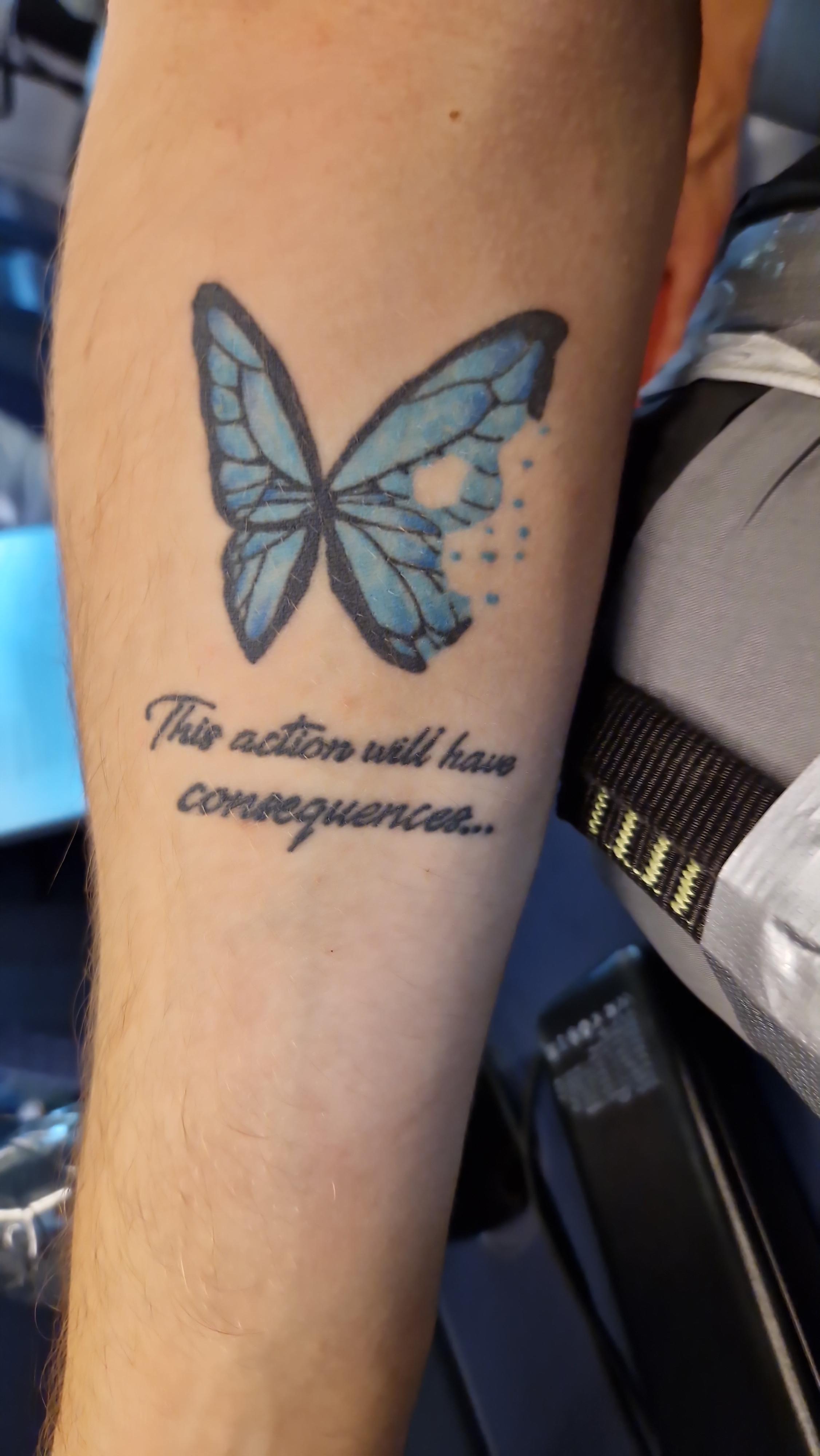 Nessun Spoiler] Sto pensando di farmi un tatuaggio di una farfalla blu.  Qualche design o raccomandazione? : rlifeisstrange