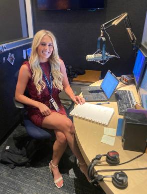 Lexi Schweinert – Minnesota Twins Radio Host