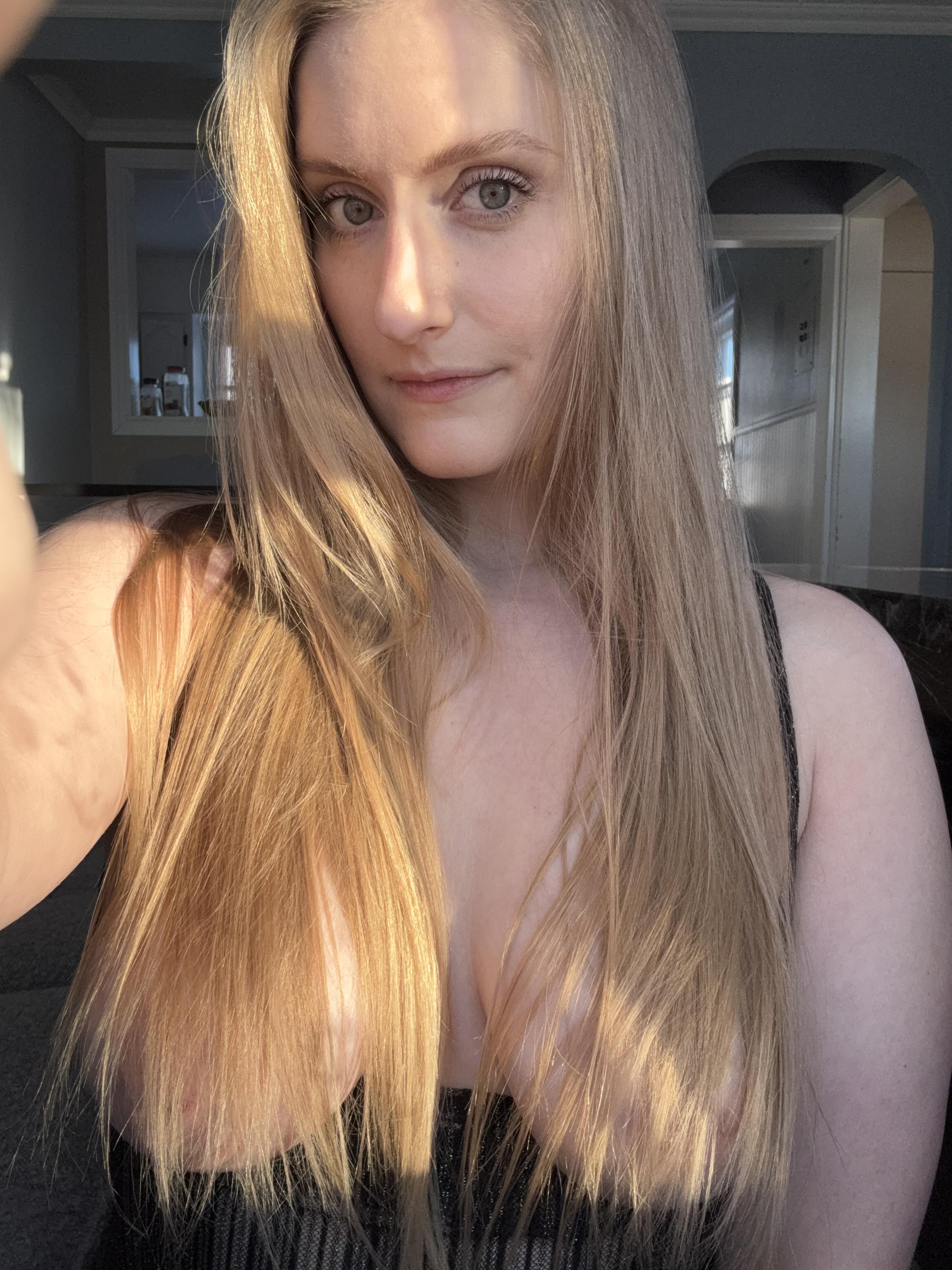 Any male OF creators here? : rAlbertaonly