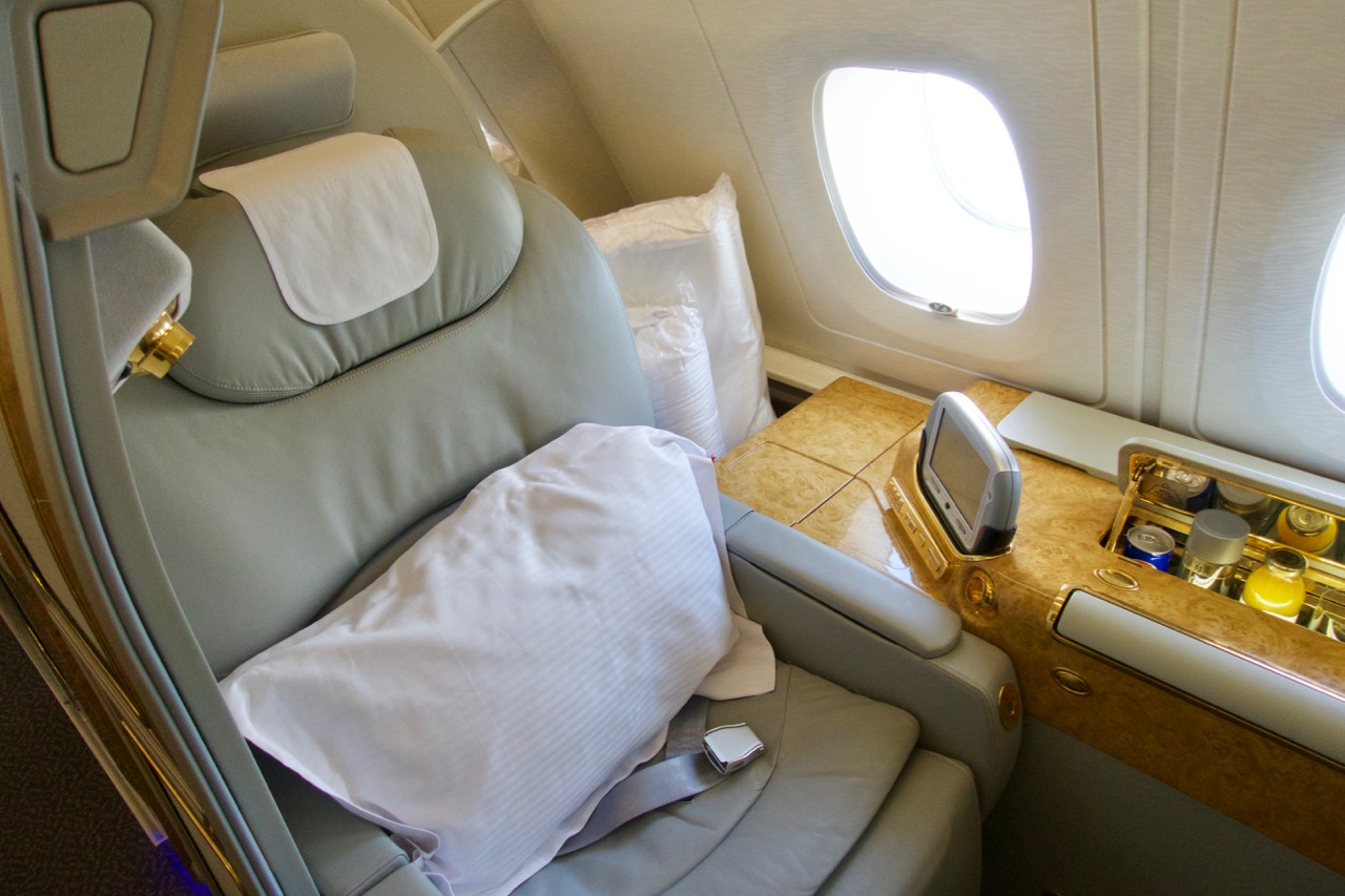 39+ Lovely Emirates Business Class Cabin Baggage Allowance : Choosing Your Airline Carrier According To Baggage / The amount of cabin baggage you are allowed to bring is calculated as per which service class you are flying on.