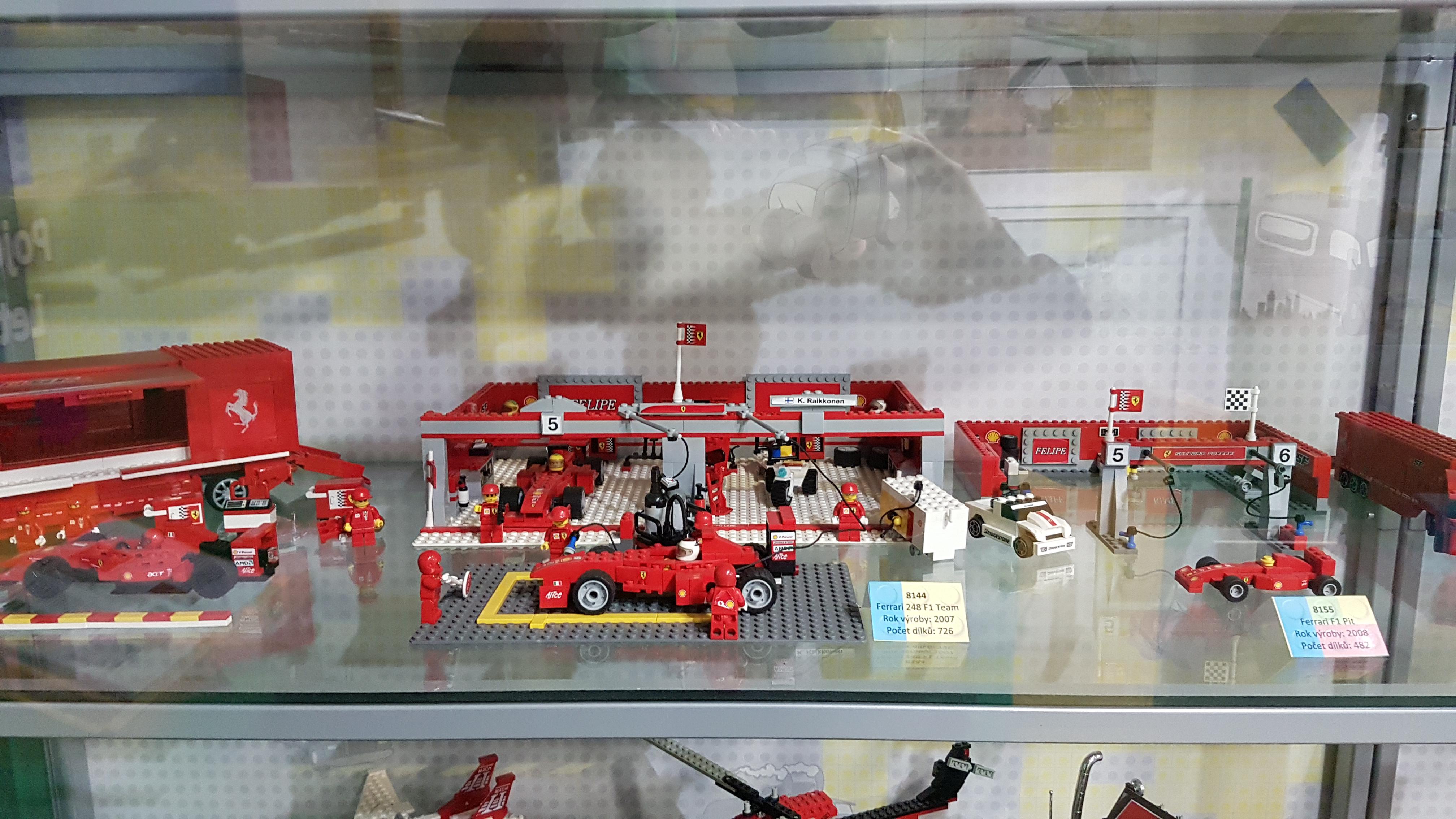 In The Lego Museum As I Saw Massa And Schumachers Box