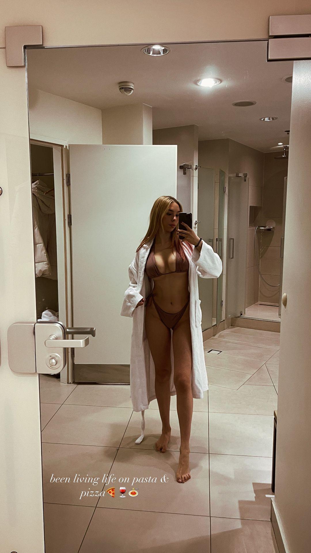 Aria Martelle : rNSFW_Polska