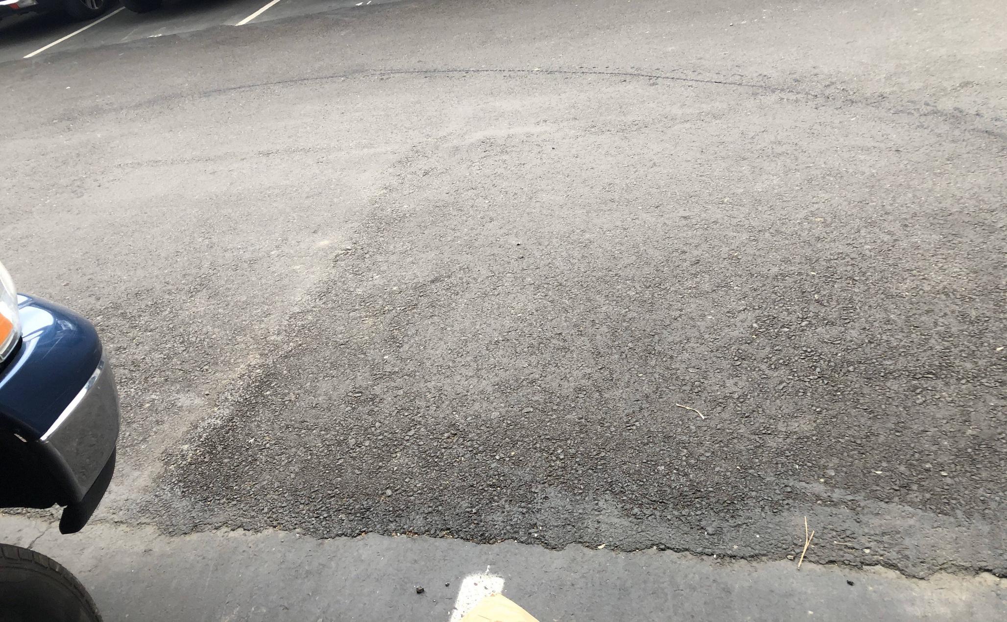 dodge dakota 2001 motor smoking pink fluid everywhere - motor vehicle maintenance repair stack exchange on green fluid leaking from car and smoking