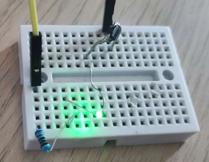 Diode In Reverse Lights Up Led Electrical Engineering Stack Exchange - Full HD Light Images for Desktop