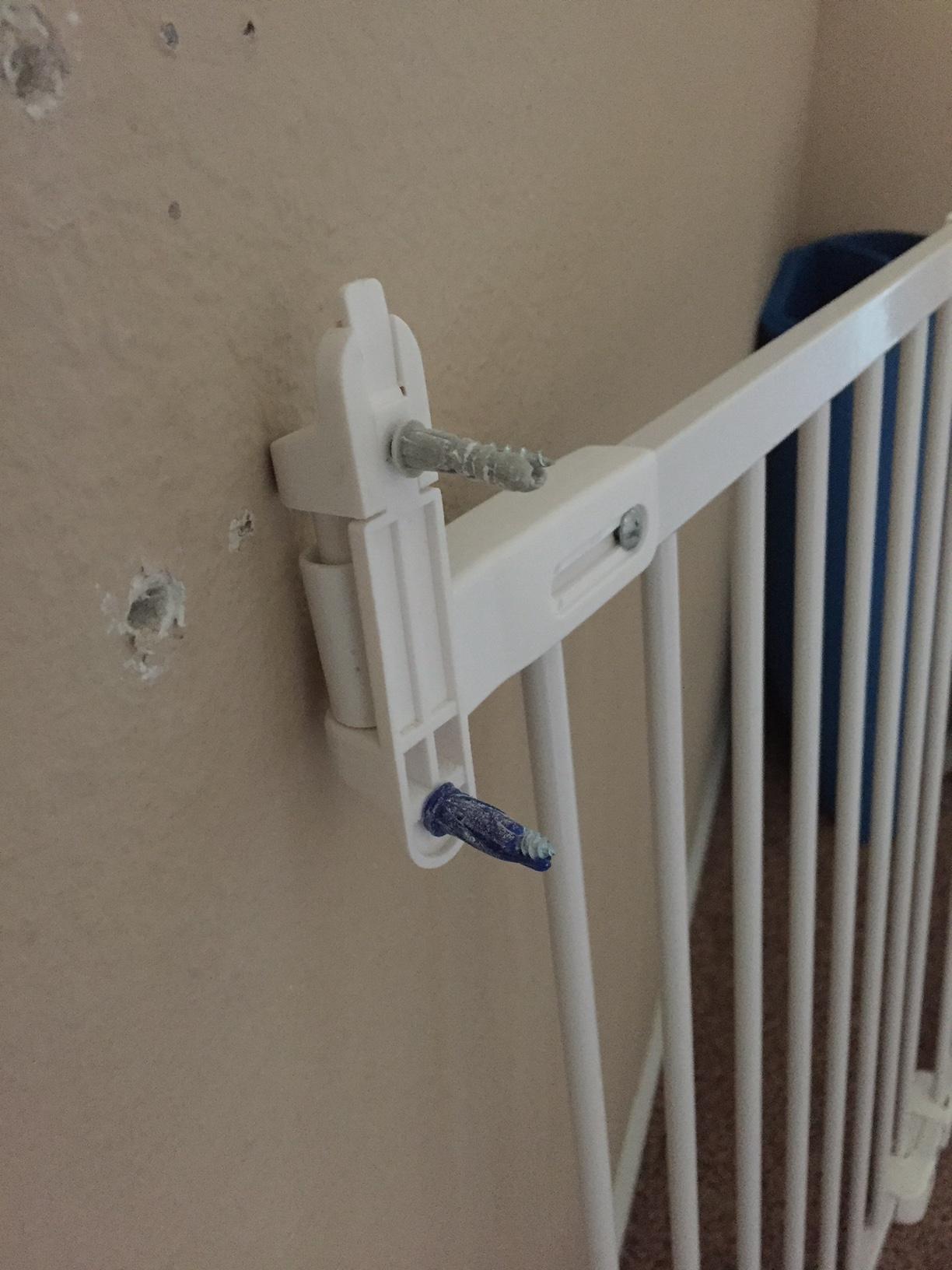 That's what serious materials recently managed to raise for its ecorock line of drywall set to come out next year. dry wall anchor won't hold - Home Improvement Stack Exchange