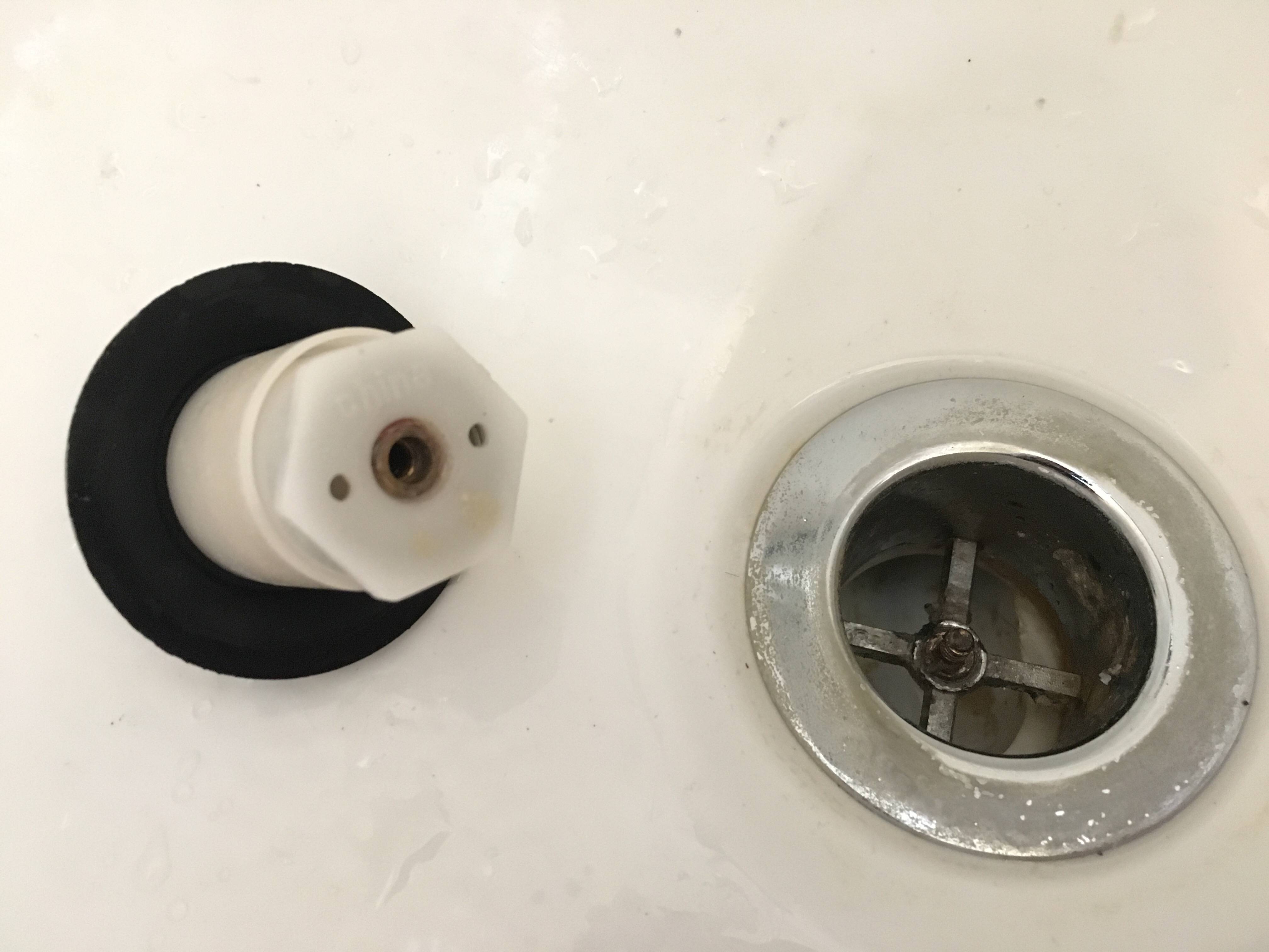 Chemicals or baking soda and vinegar dissolve large clogs, while manual. plumbing - How do I remove bathtub drain screw? - Home