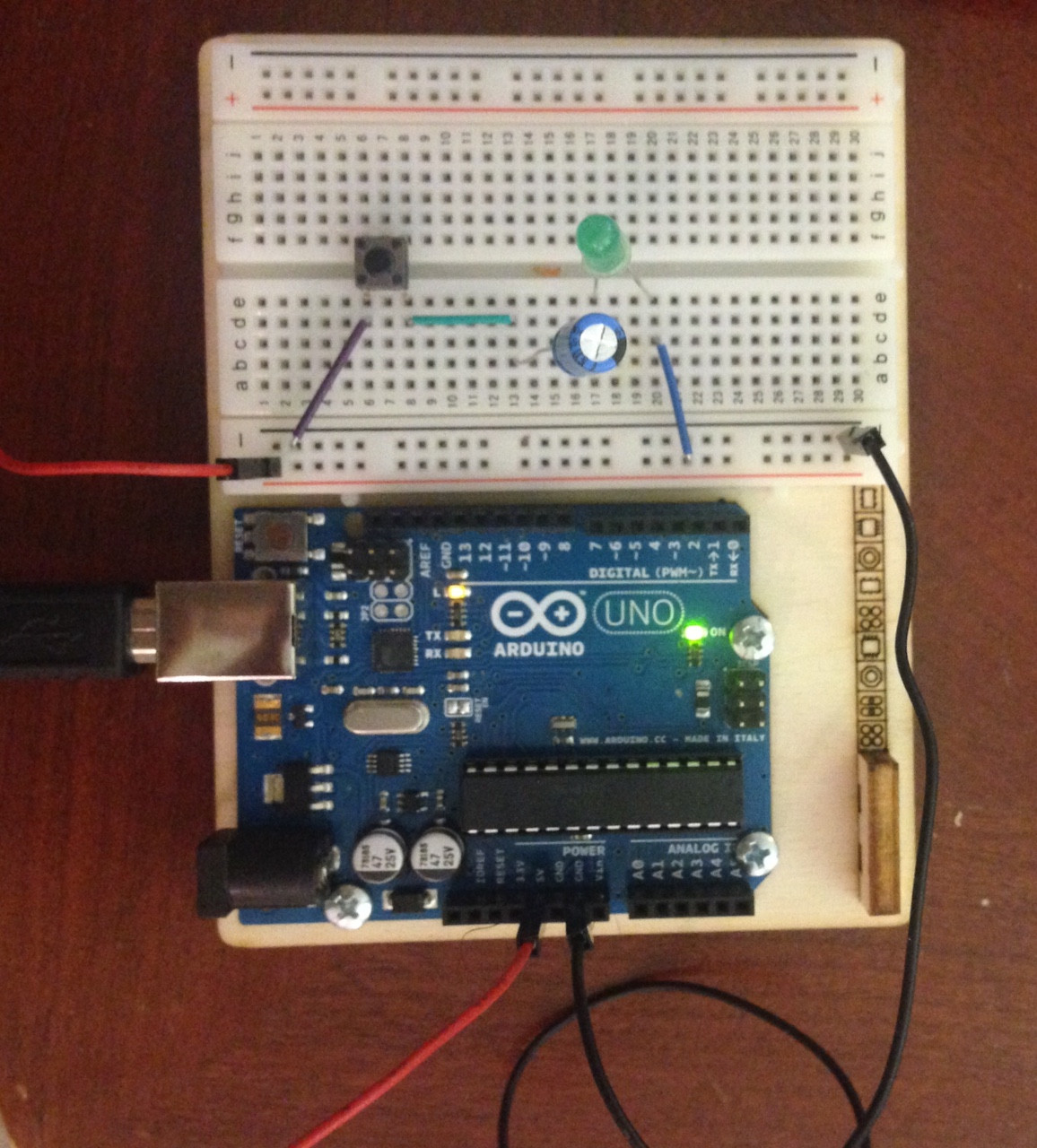 A Capacitor Experiment Electrical Engineering Stack Exchange