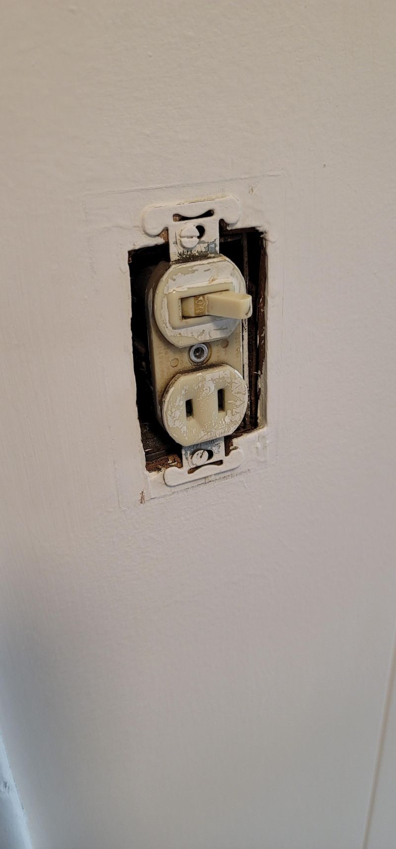 How Do I Replace This Switch Outlet Combo Home Improvement Stack - Creative Minimal Photo - High Resolution