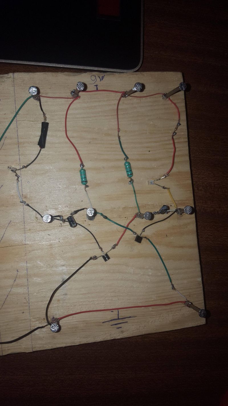 Transistors Leds Blinking Circuit Problem Electrical Engineering Stack Exchange - Ultra HD Landscape Design - 8K