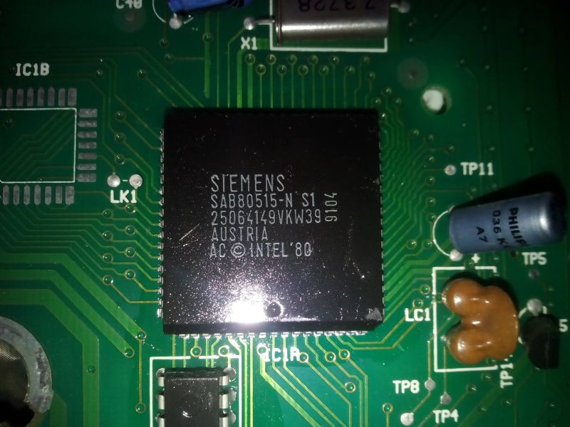 Integrated Circuit Help To Identify Unknown Ic From Microchip Reverse Engineering Stack Exchange - Desktop Colorful Patterns for Desktop