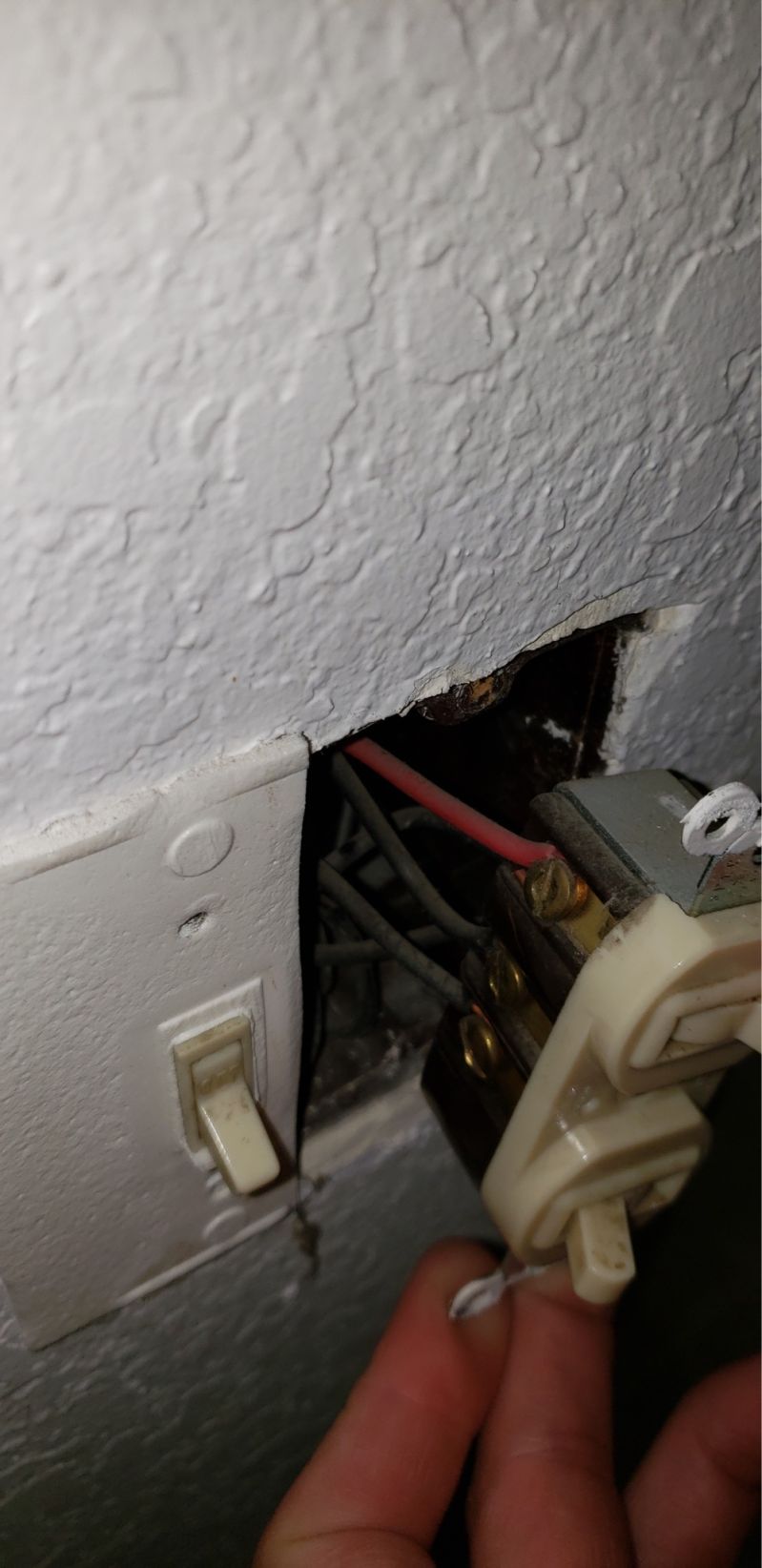 Replacing A Light Switch Double - Ultra HD Dark Pictures for Desktop