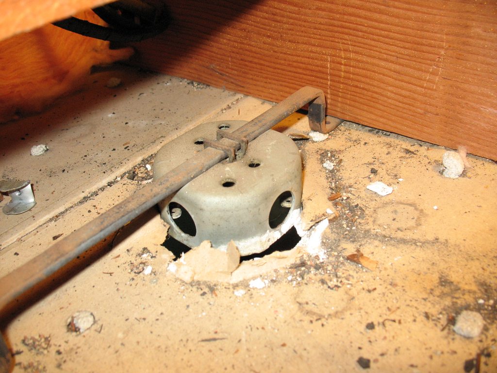 We are installing a ceiling fan where an existing light fixture was. electrical - Will the original ceiling box in my 1939 home