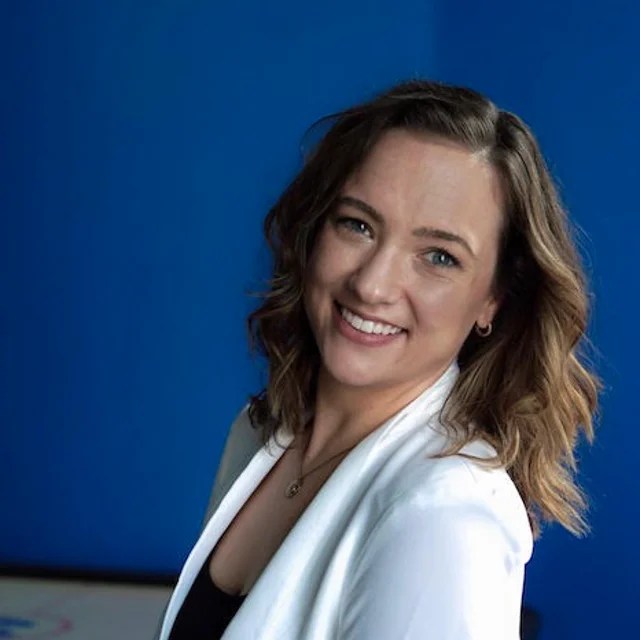 Megan Mclaughlin Writing - Ultra HD Nature Background - Mobile