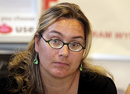 Alicja tysiąc, a polish woman, was suffering from severe myopia. Alicja TysiÄc: cieszÄ siÄ z wyroku, jestem zmÄczona walkÄ