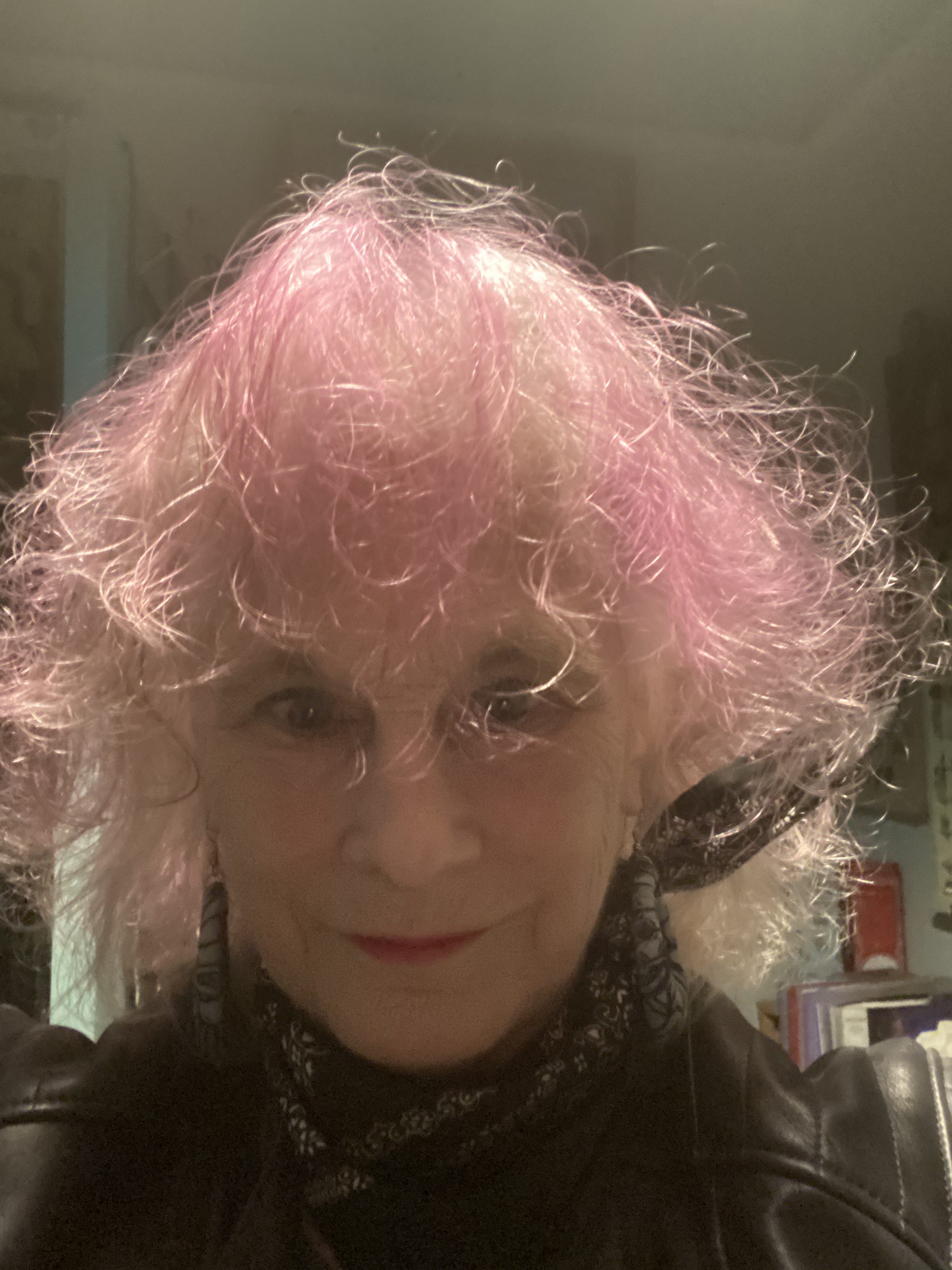 An Interview Carol Grimes - Premium Mobile Light Photos | Free Download