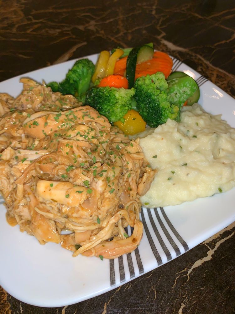 Slow cooker chicken breast with gravy