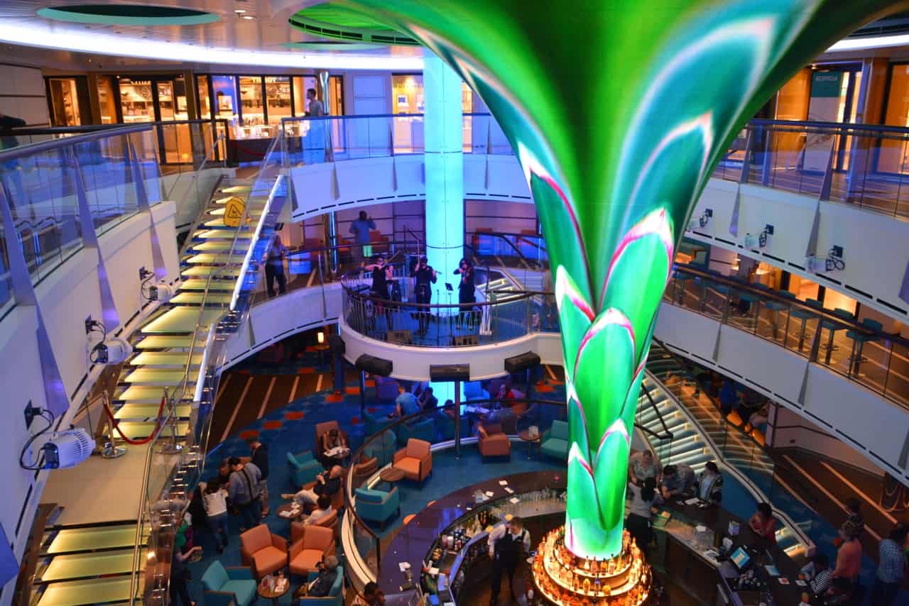 Ten Enduring Carnival Vista Features