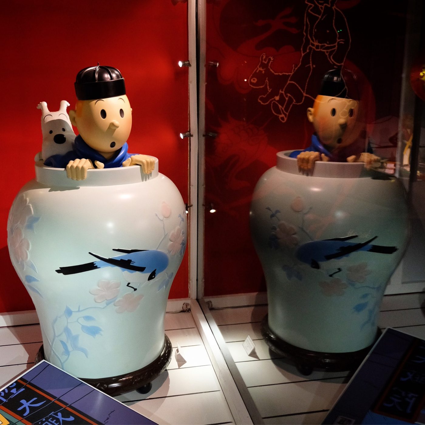 How To Plan Your Own Brussels Self Guided Walking Tour Exploring Kiwis - Artistic Geometric Pattern - Desktop