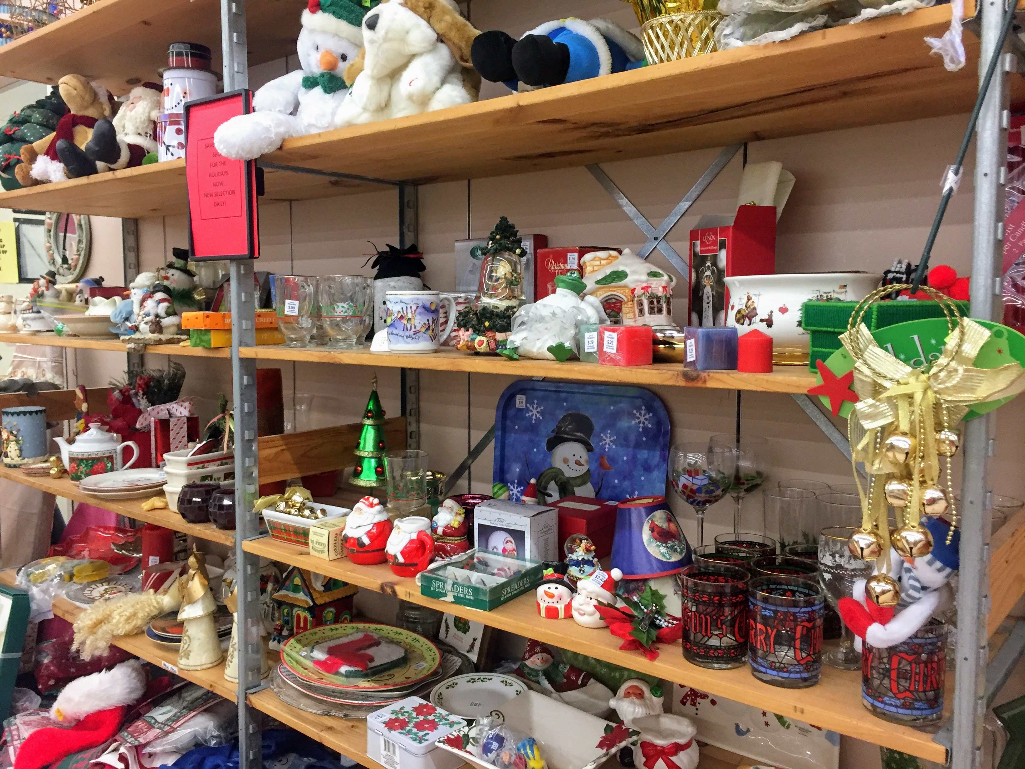 9 things to always buy at a thrift store