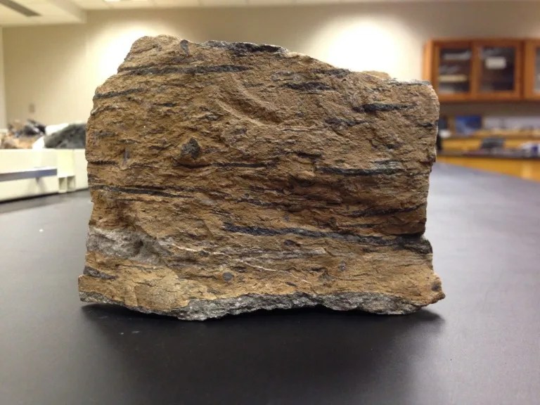 Tuff rock