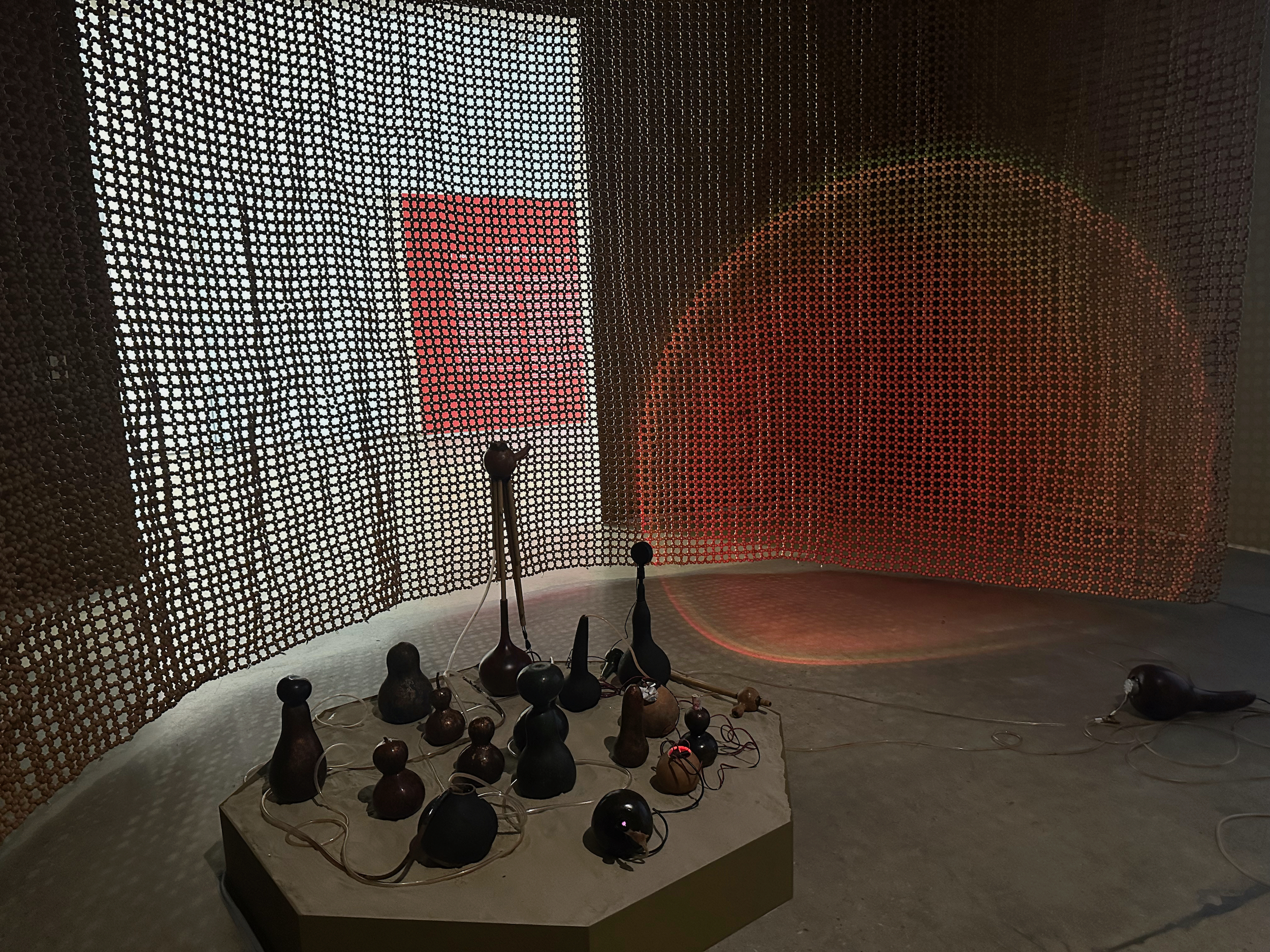 Alex Paik Hyperallergic - Abstract Background Collection - 8K Quality